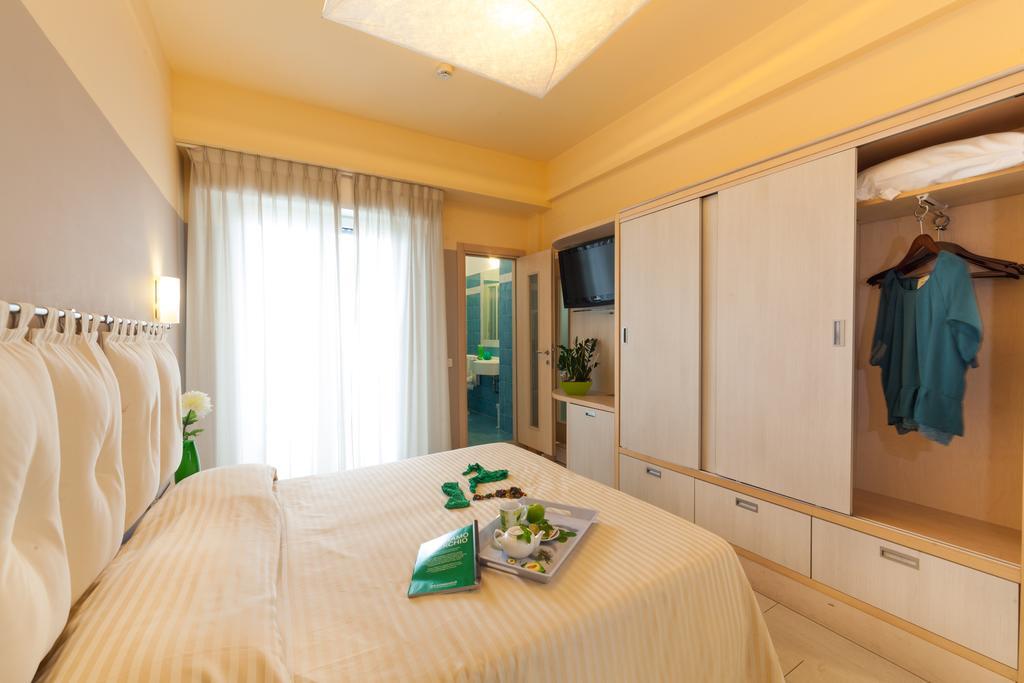 Hotel Commodore Riccione Eksteriør bilde
