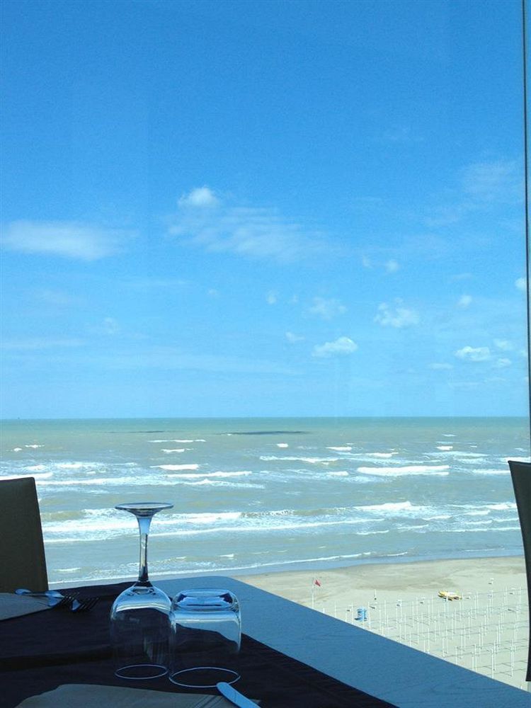 Hotel Commodore Riccione Eksteriør bilde